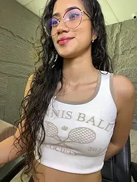 KaitlynLoveCam on StripChat