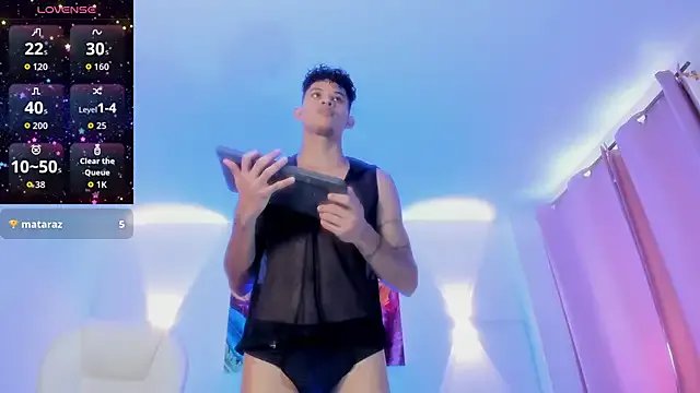 KamiSuarez on StripChat