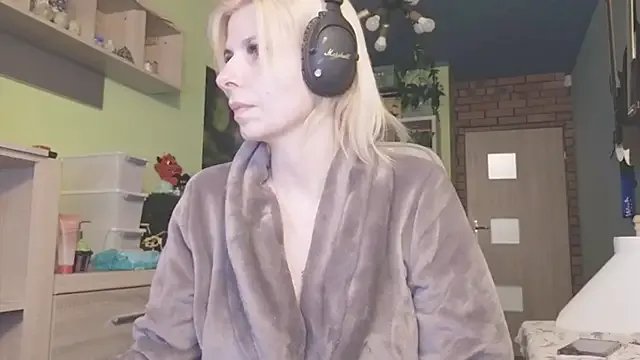 karmija — Two hole fun