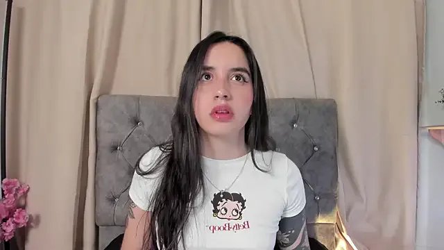 kaylee_lee on StripChat