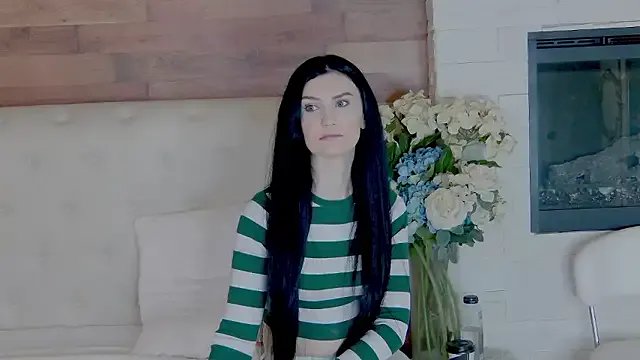 KendraNoir on StripChat