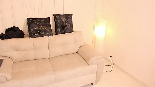 Kenia_Storm on StripChat