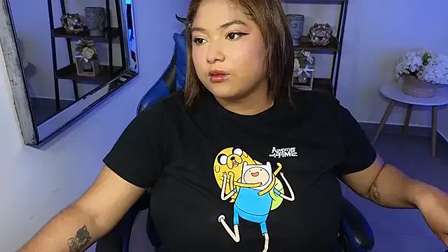 Kenya--Buhle on StripChat