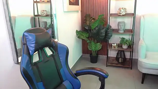 Kenya--Buhle on StripChat