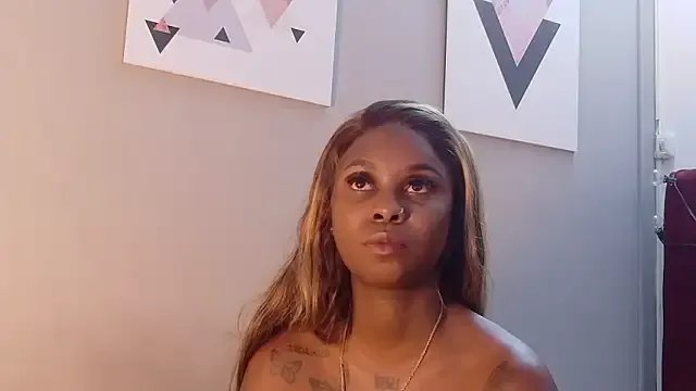 kinkyandsavage on StripChat