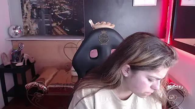 Kitten_Cam on StripChat 