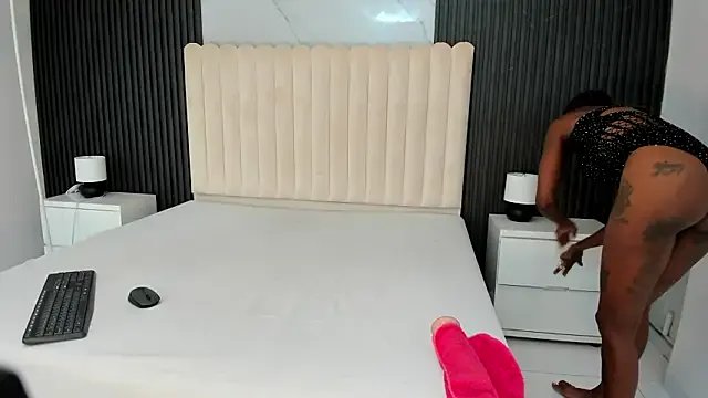 Lakisha_Jackson_ — Pussy Flash --- So Wet