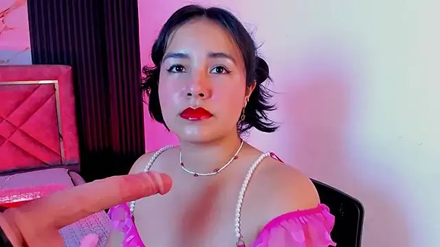 Lalalemoonds on StripChat 