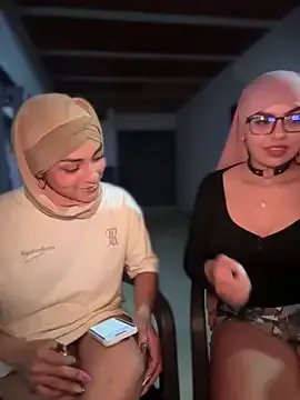 lalilamassu1 on StripChat 