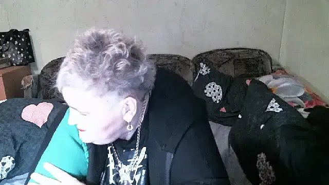 Lana555 on StripChat 