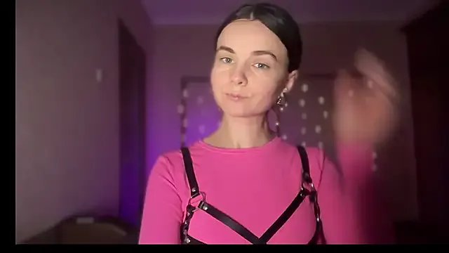 lanaloulou on StripChat 