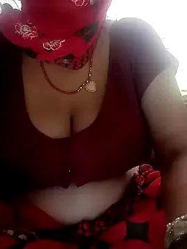 Lattika-Bhabhi on StripChat 
