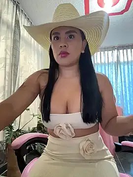 laure_torres — tits