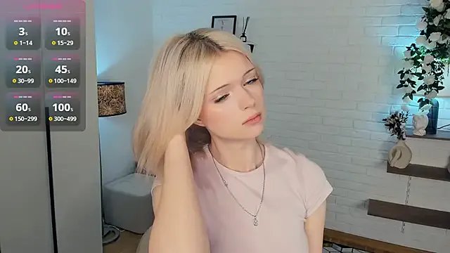 LaureMestler — Freechat on StripChat