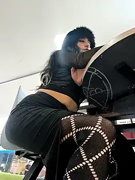 Lila_Desiree on StripChat