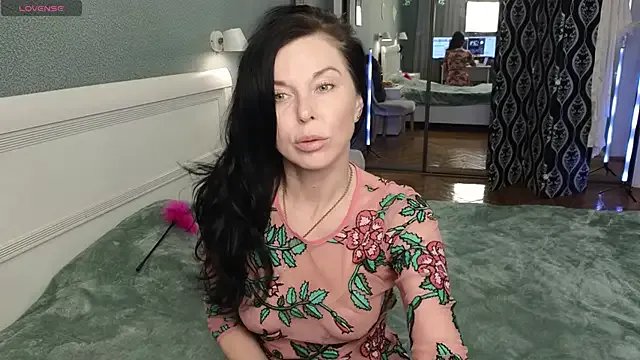 LinaJoy on StripChat