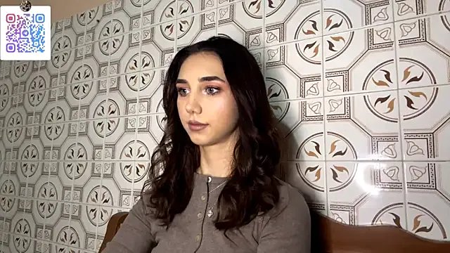 LinaMour on StripChat