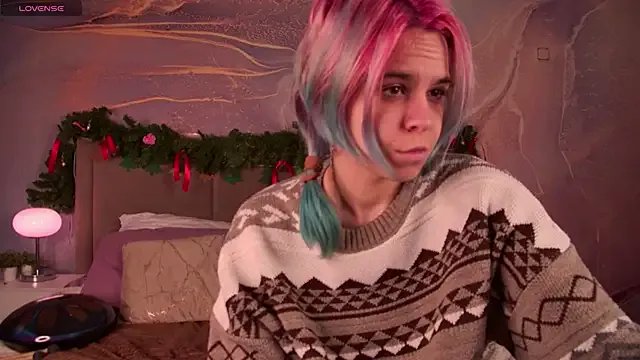 LiraBelle on StripChat