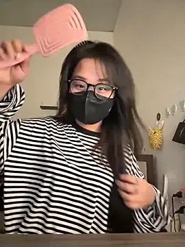 Livender_2x on StripChat