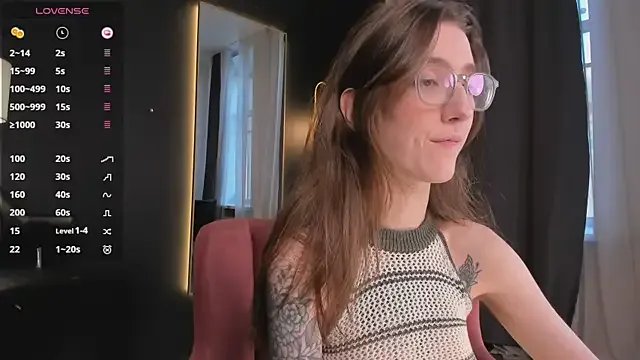 Lola_Missy on StripChat 