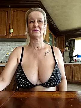 Lotus-blume1 — CREAM SHOW  BOOBS