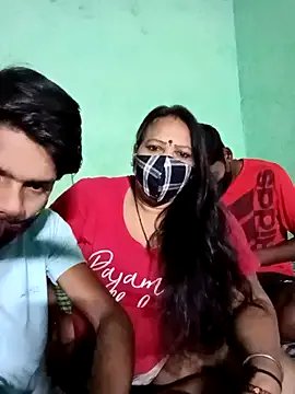 LoveOnStream on StripChat