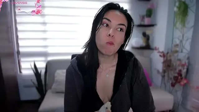 Lunlunera on StripChat