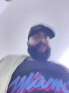 Lyon_vach on StripChat