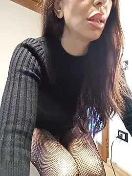 Maira_Suarez on StripChat