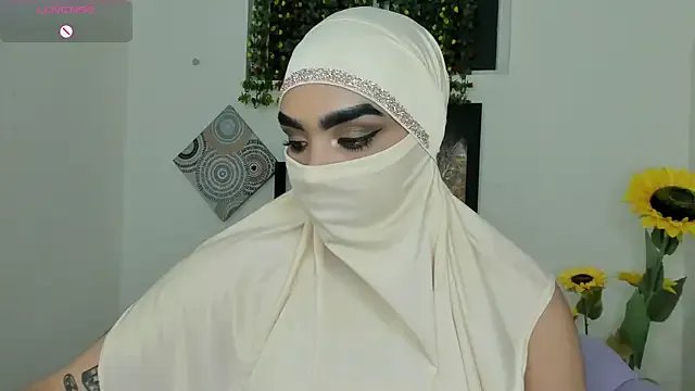 Maissa_Alabi on StripChat