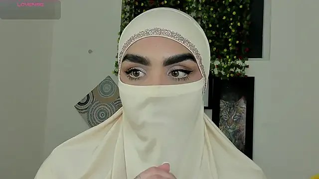 Maissa_Alabi on StripChat