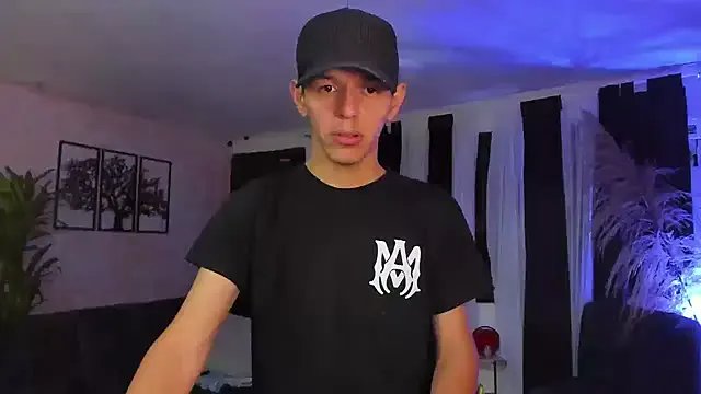 Marcus_and_Tony on StripChat