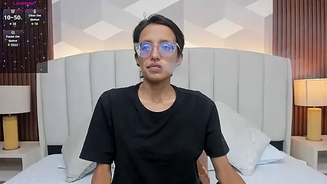 Marge_lasander on StripChat