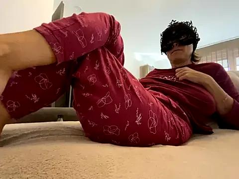 Marilou1983 — Faites moi gmir.....