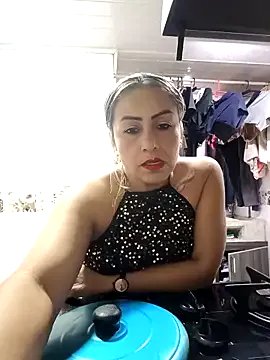 maynor_1998 on StripChat