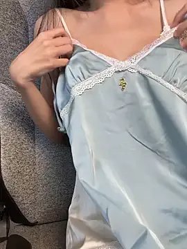 Meilin_lin on StripChat