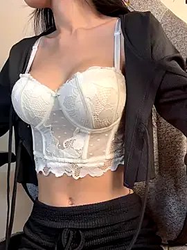 Meilin_lin on StripChat