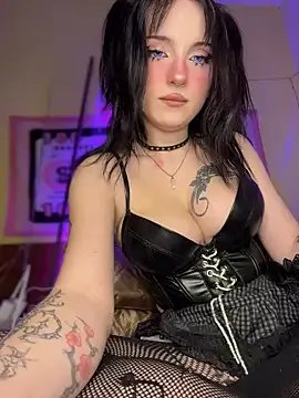 Melissa_cum on StripChat