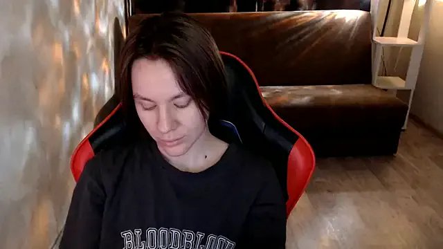 MiaBun1 on StripChat