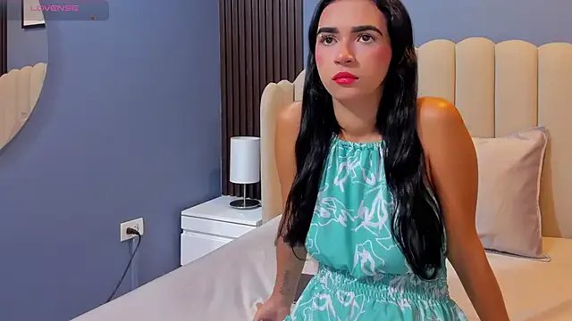 Miia_cute18 on StripChat