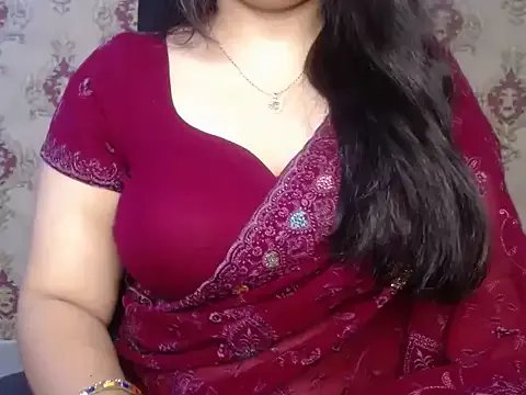 MiniBeast on StripChat