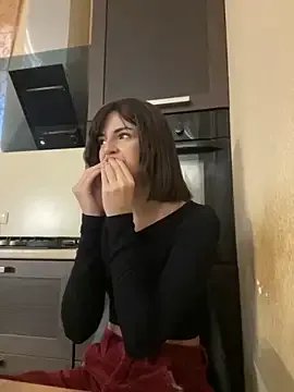 Miranda_Kerry on StripChat