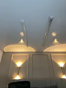 Miss_blue69 on StripChat