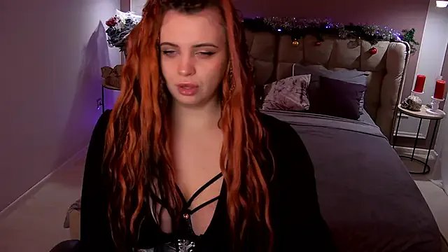 Miss_Maya_Mils on StripChat