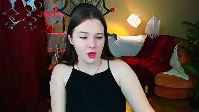 Moonvelle on StripChat 