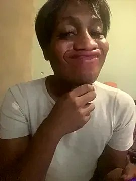 Moorella1 on StripChat 