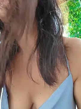 NataLive — 2 holes sweet fingering