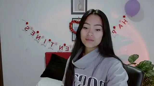 NatalyEscobar_lx on StripChat 