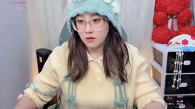 NEWONETO on StripChat