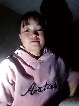 Noelle-e on StripChat